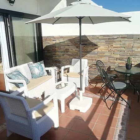 North Cliff Apartment *The Ocean Beneath Your Feet* กัลดาร์ ภายนอก รูปภาพ