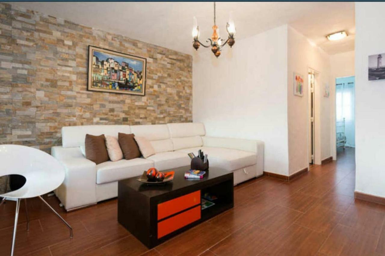 North Cliff Apartment *The Ocean Beneath Your Feet* กัลดาร์ ภายนอก รูปภาพ